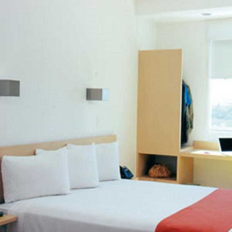 One Saltillo Derramadero 3* La Encantada